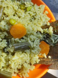 பாலக் பிரியாணி (Palak biryani recipe in tamil) செய்முறை முக்கிய புகைப்படம்