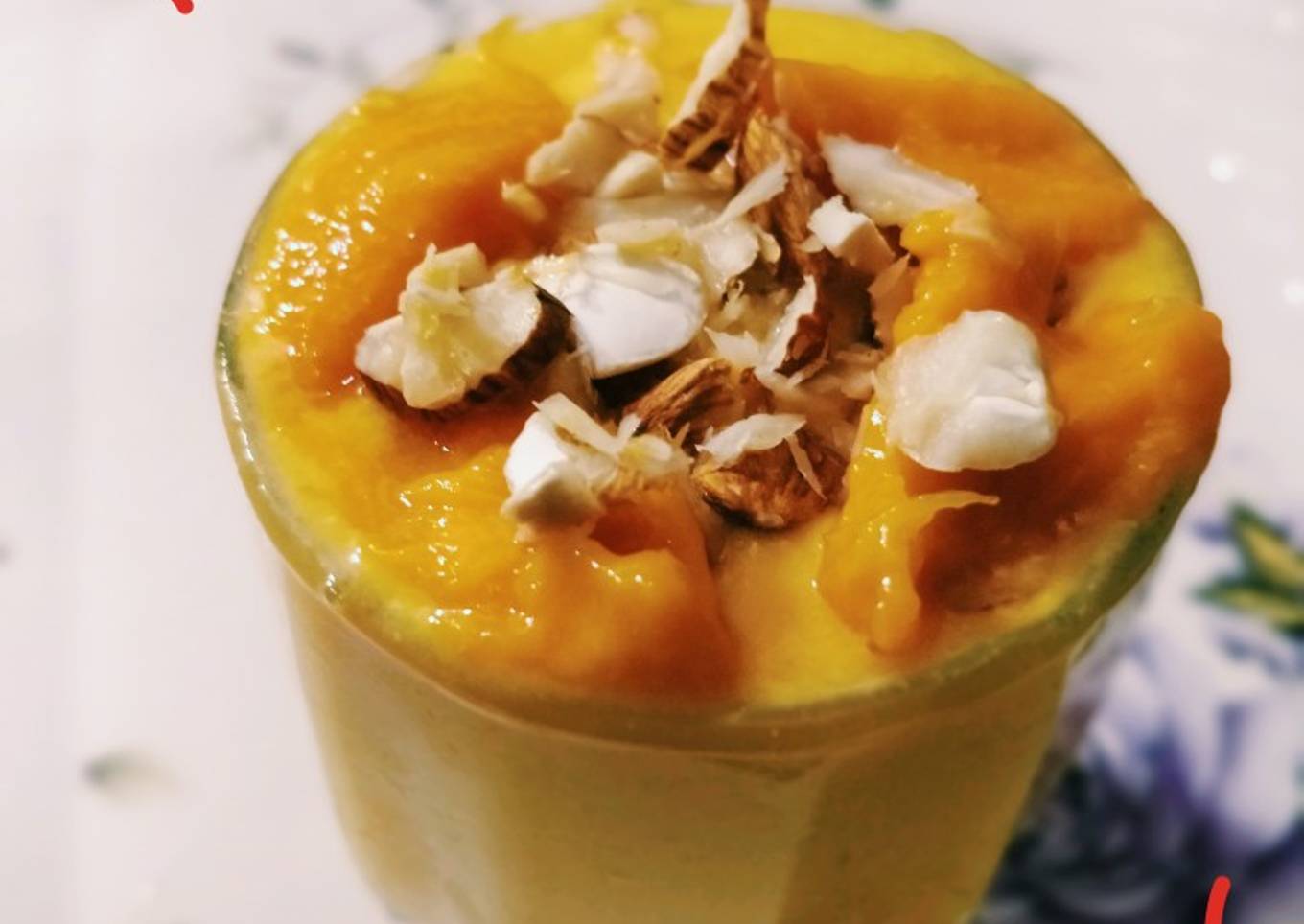 Mango lassi