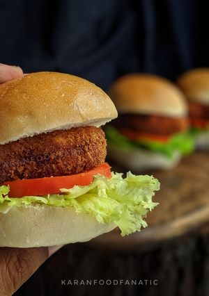A picture of Chicken Sliders | Cheat Recipe.