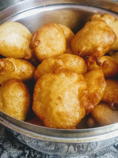 ரவா மைதா இனிப்பு கச்சாயம் (Ravai maida inippu kachaayam recipe in tamil) செய்முறை முக்கிய புகைப்படம்