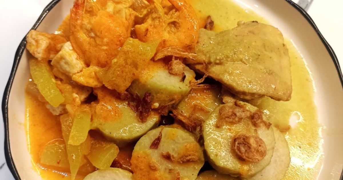 Lontong Opor Sambel Goreng Labu Siam