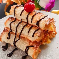 A picture of French Apple Toast Roll Up.