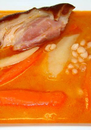 Csülkös bableves recept fotója