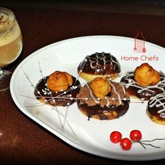 A picture of Bavarian Cream filled Donuts.
