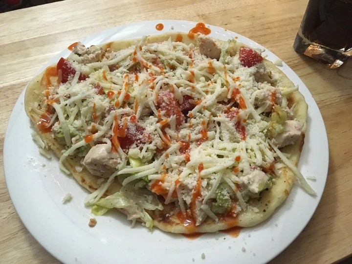 Easy Way Prepare Recipe Grilled Chicken Bacon Ranch salad pizza that is Delicious, Tasty}