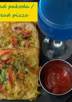 A picture of Brown bread besan pizza.