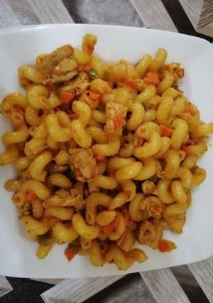 पास्ता (pasta recipe in Hindi) रेसिपी मुख्य फोटो