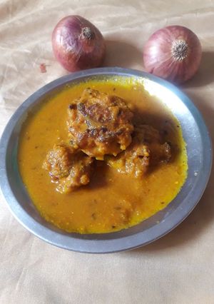 A picture of Gravy With Onion Pokoda.