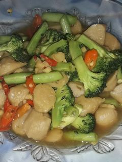 Foto resep Tumis brokoli baso