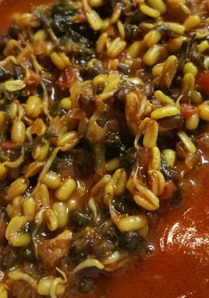 A picture of Sprouted Moong masala.