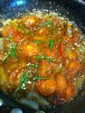 Tomate confitado con romero