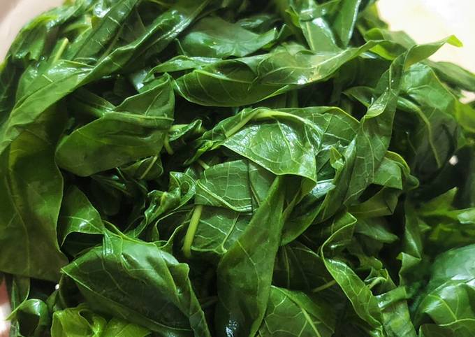 Resep Daun Singkong Rebus Ala Rm Padang Oleh Clara Adiputro Cookpad