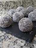 Energy balls de higos, dátiles, almendra y algarroba