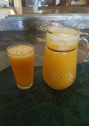 Una foto de Agua fresca de mango y nectarines
