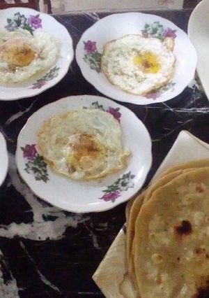 A picture of Half Fry Egg.