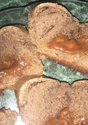 Una foto de Budín de chocolate relleno de dulce de leche y nueces ❤️