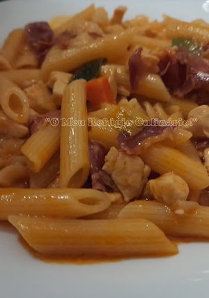 Foto de ♥ Massa de Legumes, Presunto e Bife de Perú - Aproveitamento - Evitar o Desperdício Sempre ♥