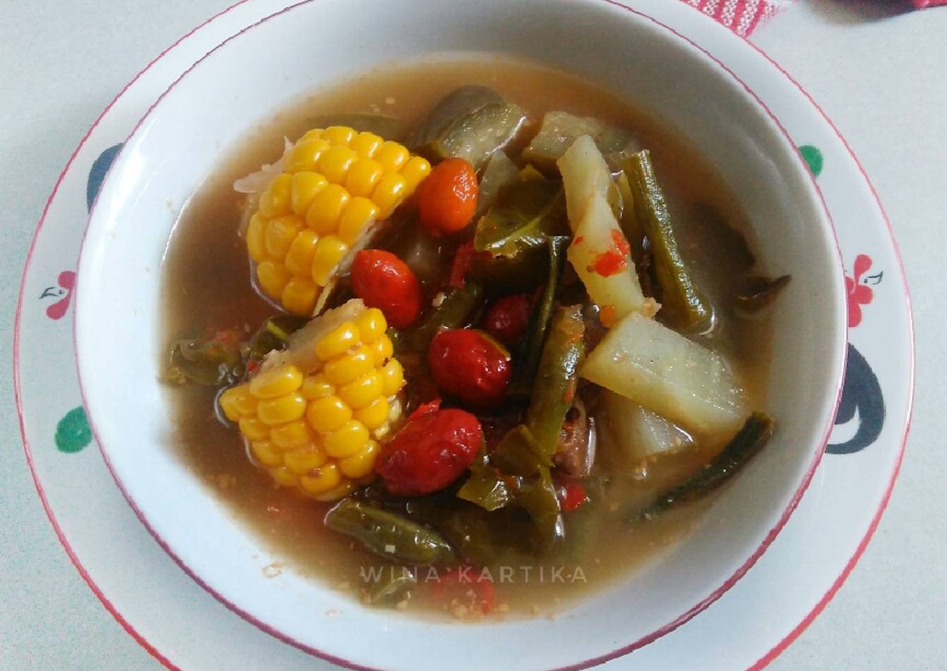 Sup sayur dengan asam jawa