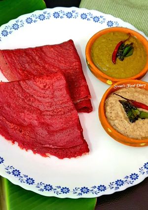 A picture of Beetroot Dosa.