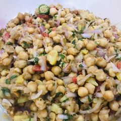 A picture of Chana chaat.