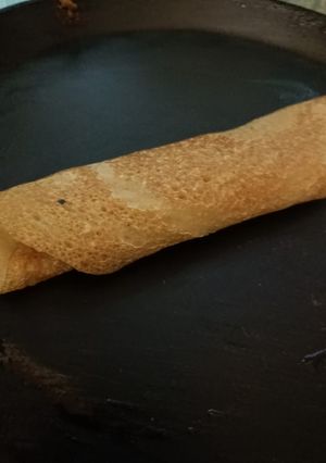 পাটিসাপটা পিঠা (Patishapta pitha recipe in Bengali) রেসিপির প্রধান ছবি