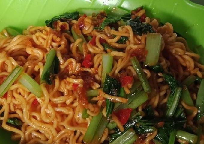 Mie goreng sawi enak