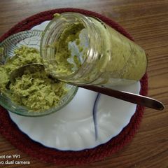 A picture of How to preserve Green Chilli, Garlic and Ginger Paste.