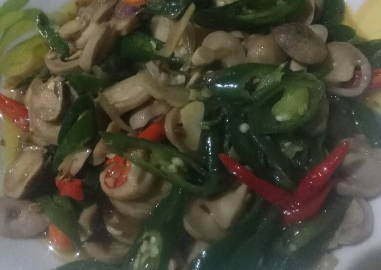 7. Tumis jamur bulet