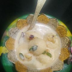 A picture of Ras Malai.