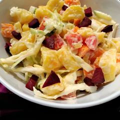 Potato salad with beetroot A picture of Potato salad with beetroot.