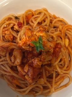 Foto di Spaghetti al ragù di pesce spada