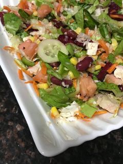 صورة لوصفة سلطة صحية 🥗