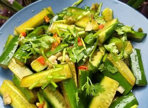 Hình của món Dưa chuột ngâm nước tương.