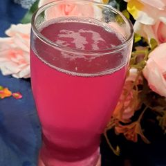 A picture of Falsay ka juice.