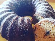 Una foto di ciambellone al caffè