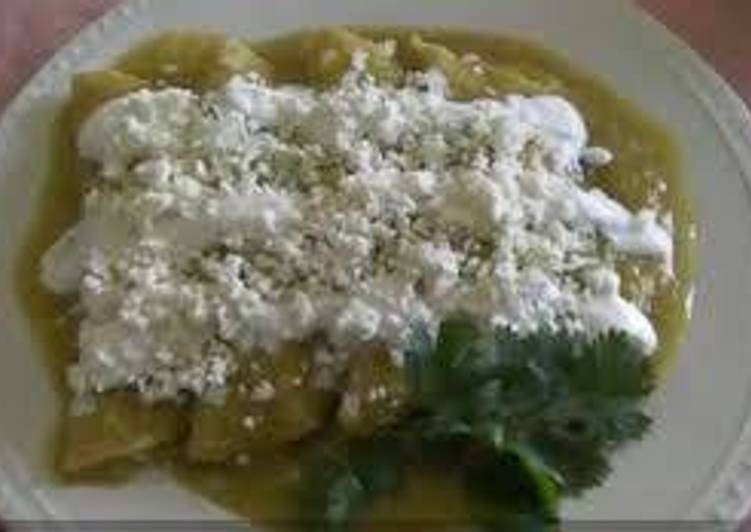 Enchiladas verdes