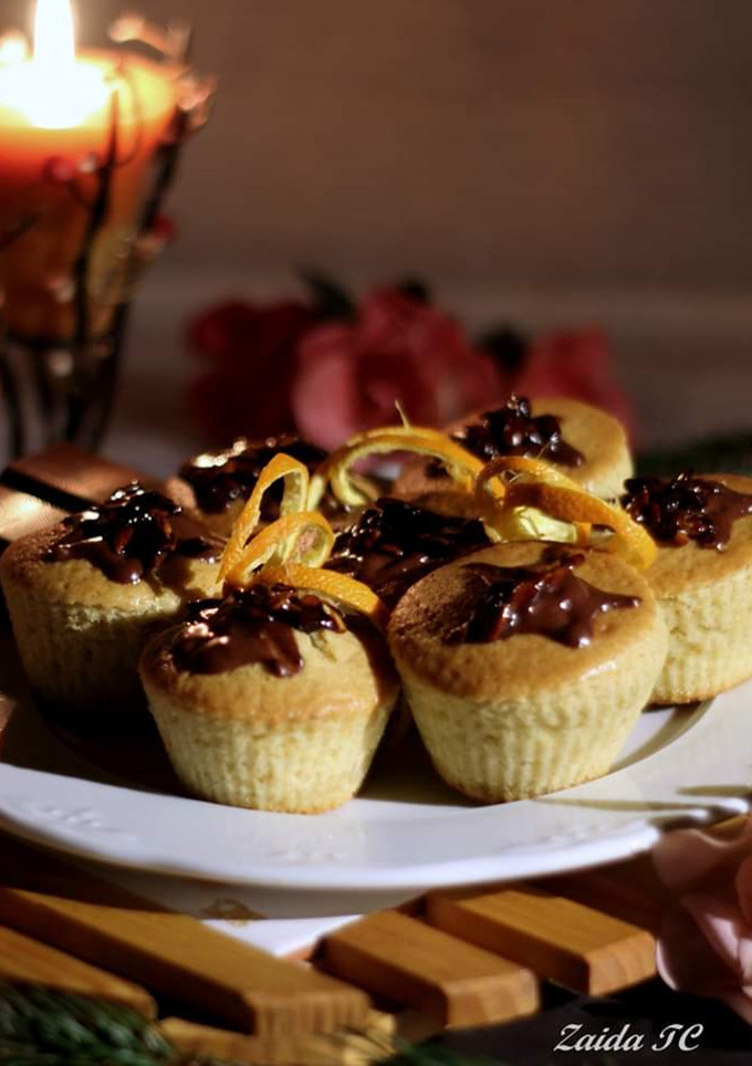 Una foto de Magdalenas de Yogur, Naranja y Chocolate