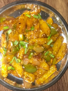 हनी चिली पोटैटो (honey chilli potato recipe in Hindi) रेसिपी मुख्य फोटो