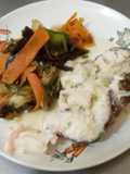 Abadejo con salsa crema de hinojos y verduras