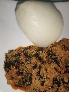 Miyar egusi ainihin hoton girkin