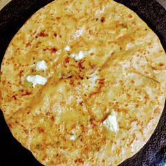 A picture of Leftover Mash ke Daal ka Paratha.
