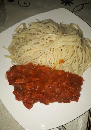 Una foto de Salsa de longaniza