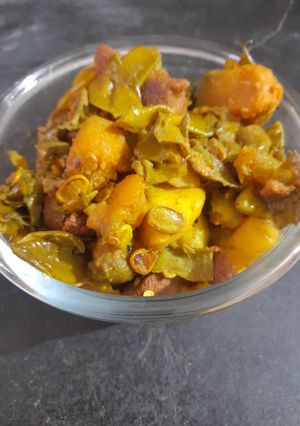শিম কুমড়ো বড়ির তরকারি (sheem kumro borir tarkari recipe in Bengali) রেসিপির প্রধান ছবি