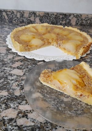 Una foto de Tarta de peras y almendras