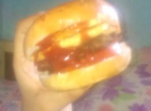 صورة لوصفة برجر بيتي 😋😋😋