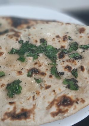 A picture of Roti Naan.