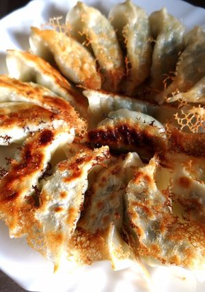 酥皮煎餃 的食譜成品照片