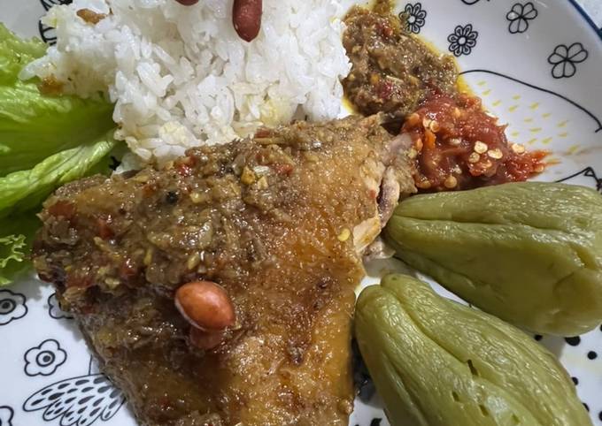 Resep Ayam Betutu oleh Sisi - Cookpad