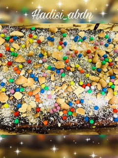 عکسی از دستور کیک یخچالی شکلاتی🍫🍰