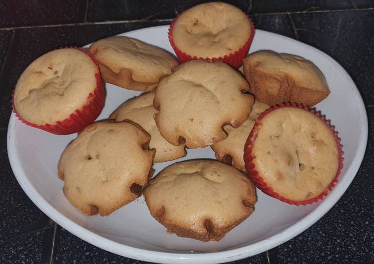 Step-by-Step Guide to Prepare Any-night-of-the-week The Best Vanilla Cupcakes Recipe